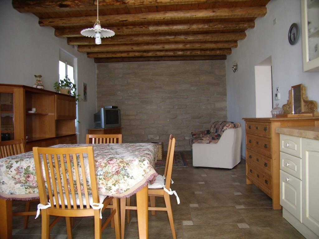 Casavarone Riva del Garda Room photo