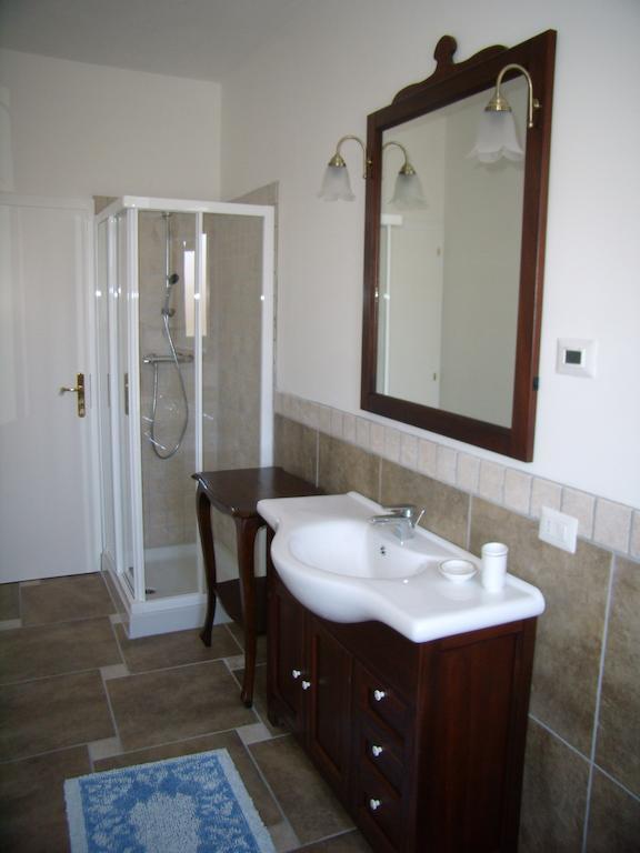 Casavarone Riva del Garda Room photo