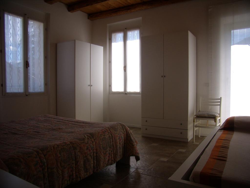 Casavarone Riva del Garda Room photo
